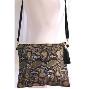 Snakeskin Print Crossbody,Wristlet,Clutch Bag
